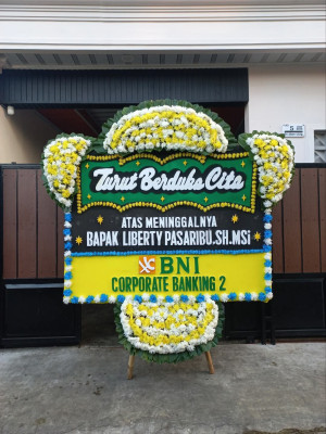 Papan Bunga Duka di Teluk Belengkong