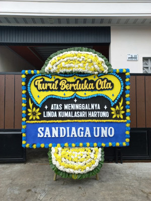 Papan Bunga Duka di Teluk Belengkong
